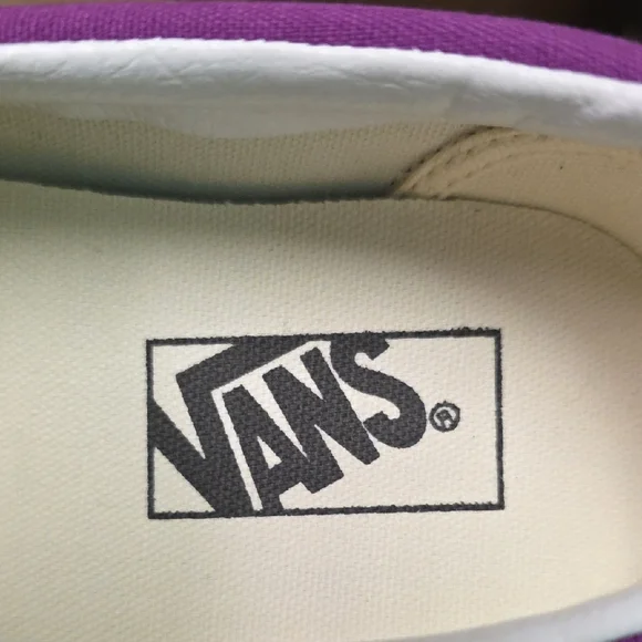 Vans Classic Slip-On – Color Theory Checkerboard – Men’s 6.0 / Women’s 7.5 - Picture 6 of 6